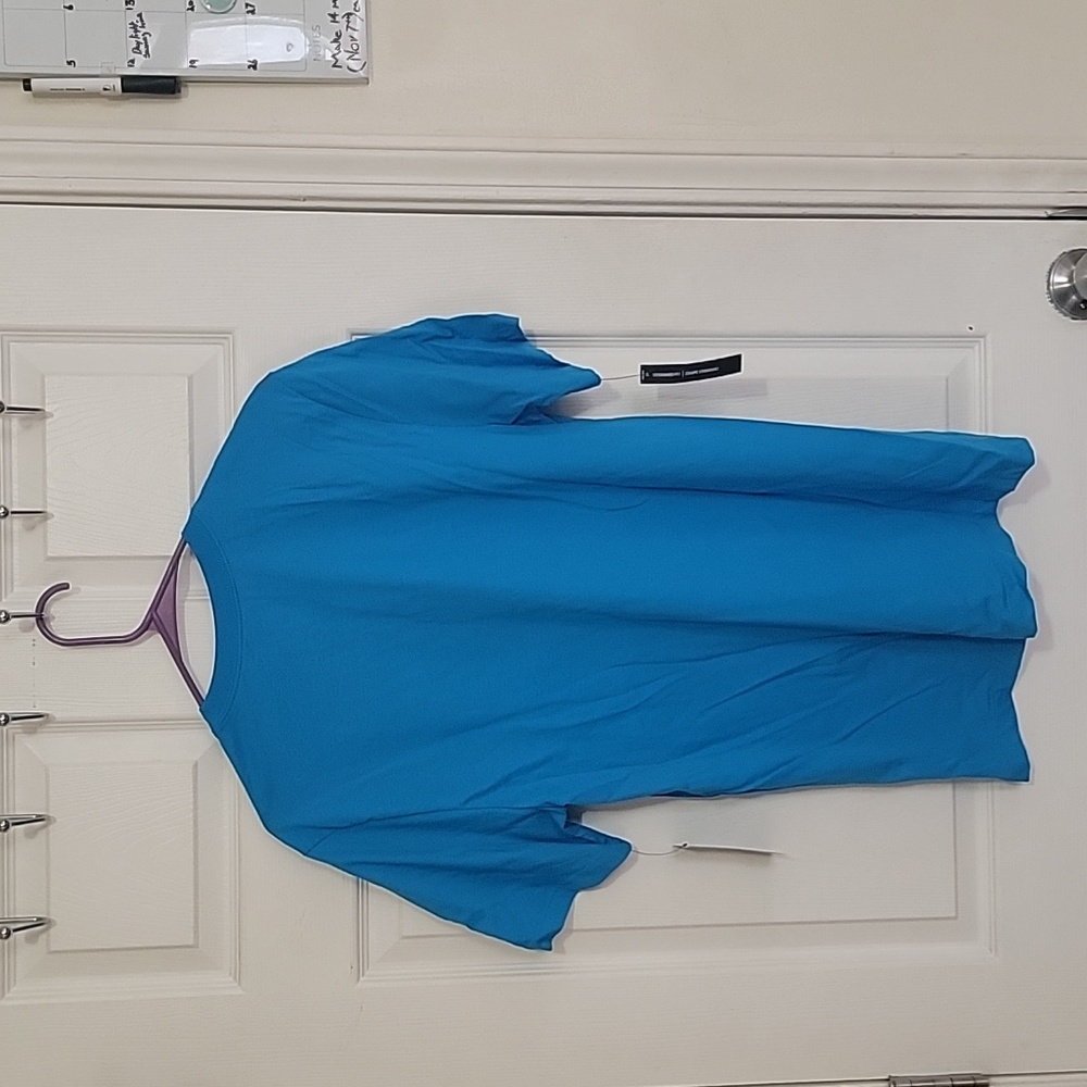 T shirt - Picture 3 of 3
